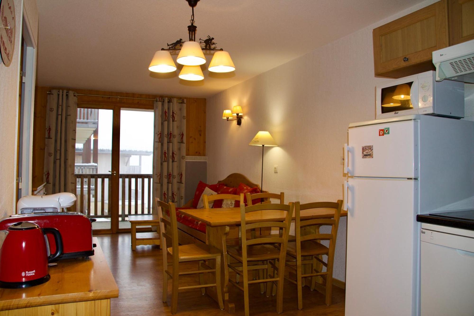 Appartement 6 Places Aux Pieds Des Pistes Avec Piscine, Wifi Et Parking Prive, Salle De Bain Refaite A Neuf Orcières Екстериор снимка